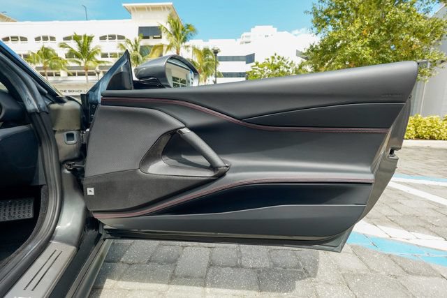 Used 2020 Ferrari 812 Superfast RWD image 79