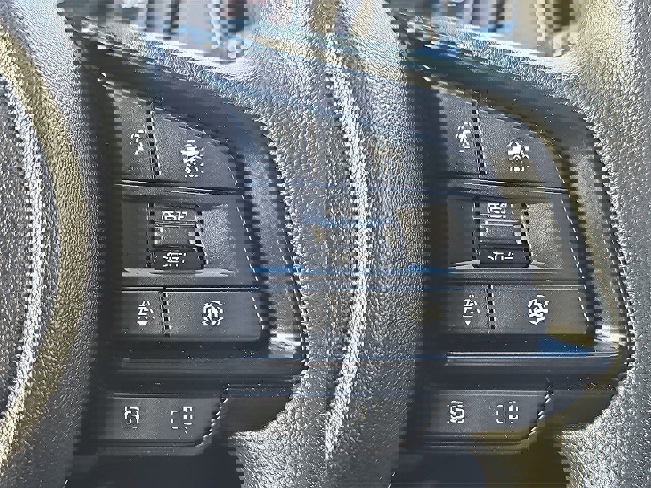 Certified 2024 Subaru Crosstrek 2.0i Premium image 18