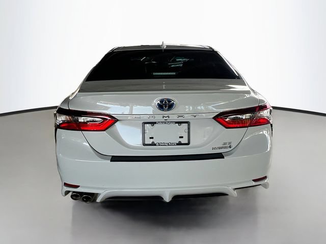 Used 2024 Toyota Camry SE FWD image 7