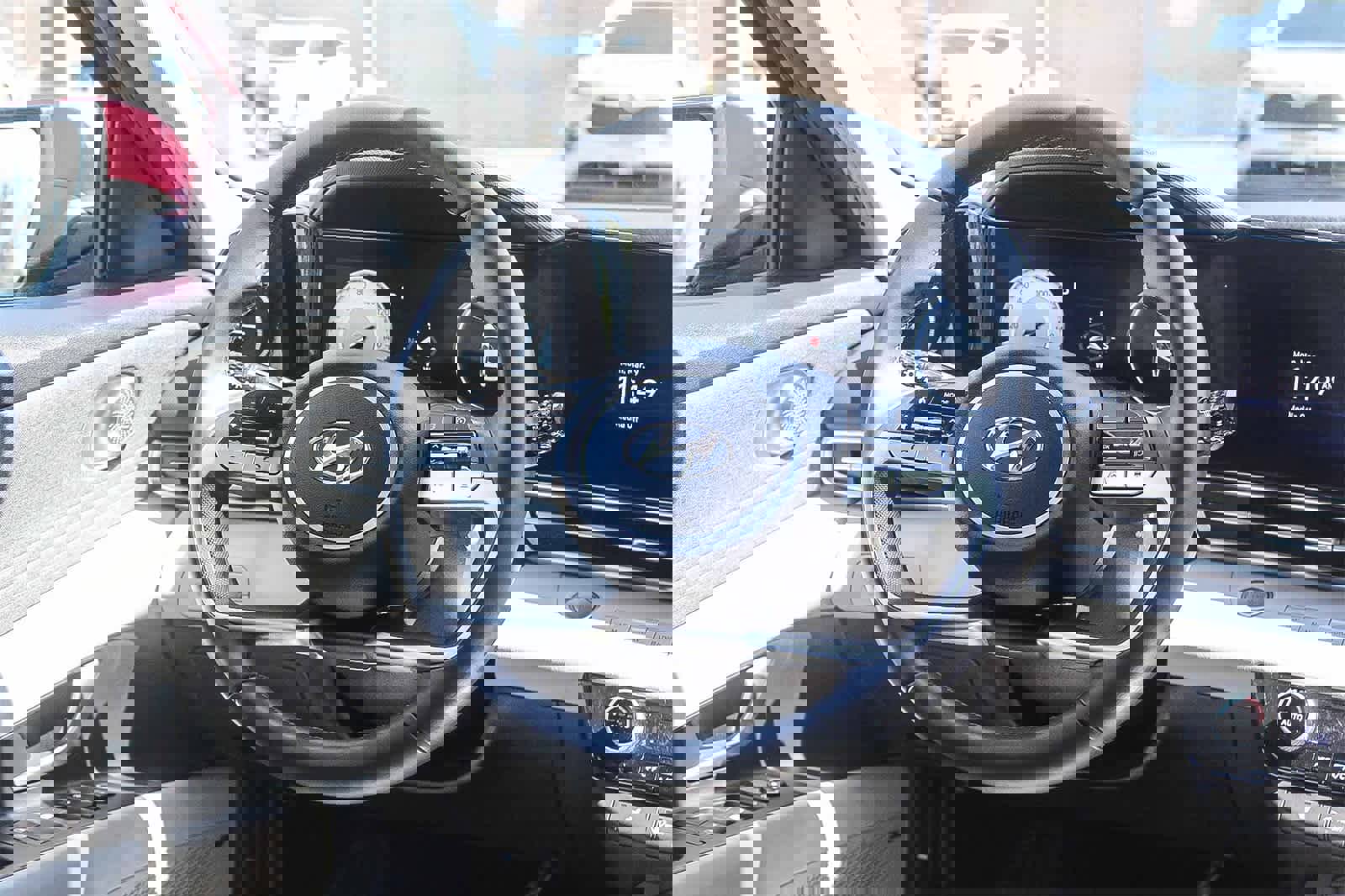 Certified 2023 Hyundai Elantra Limited image 21