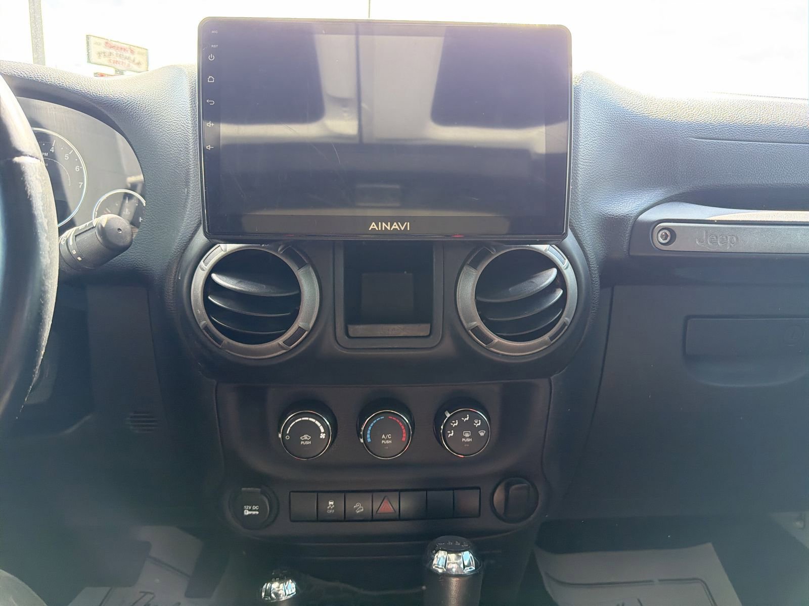 Used 2015 Jeep Wrangler Sport AWD/4WD image 33