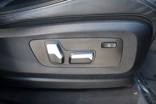 Used 2023 BMW X5 xDrive40i AWD/4WD image 14