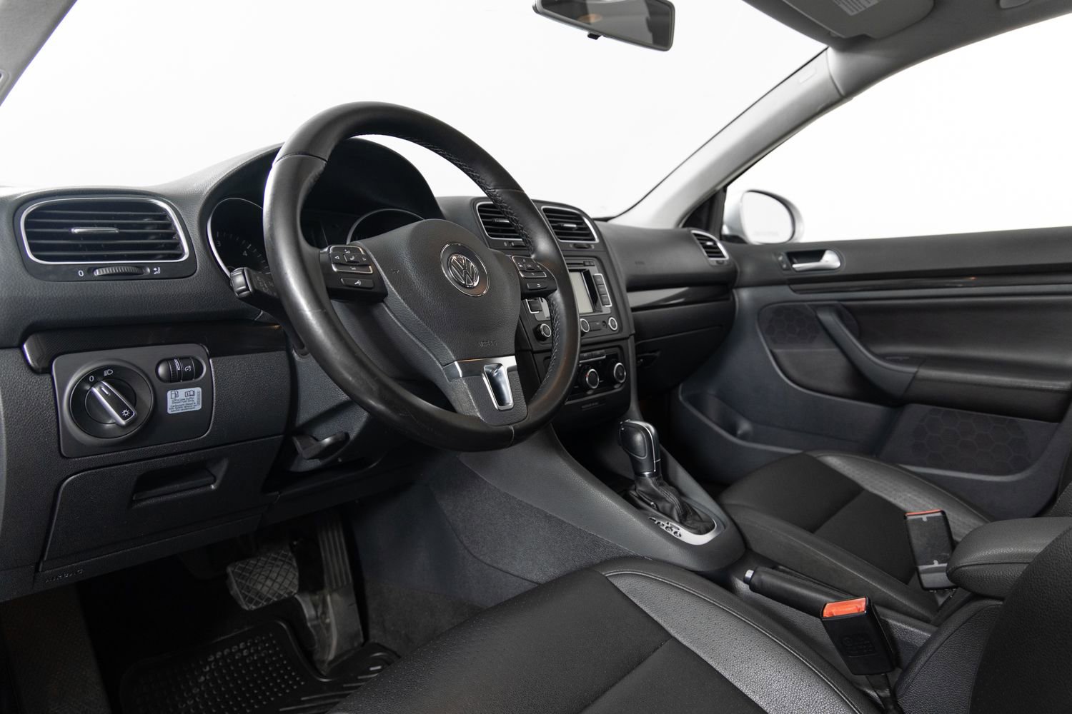 Used 2014 Volkswagen Jetta TDI image 14