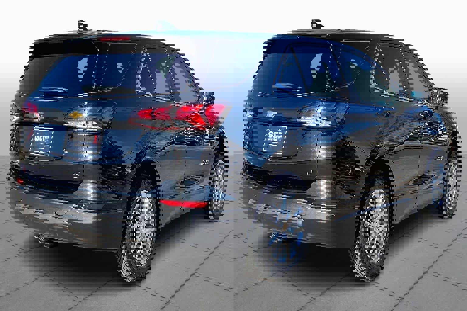 Used 2024 Chevrolet Equinox LT image 12