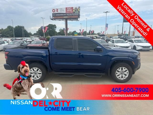Used 2023 Nissan Frontier SV w/ Tow Package AWD/4WD image 6