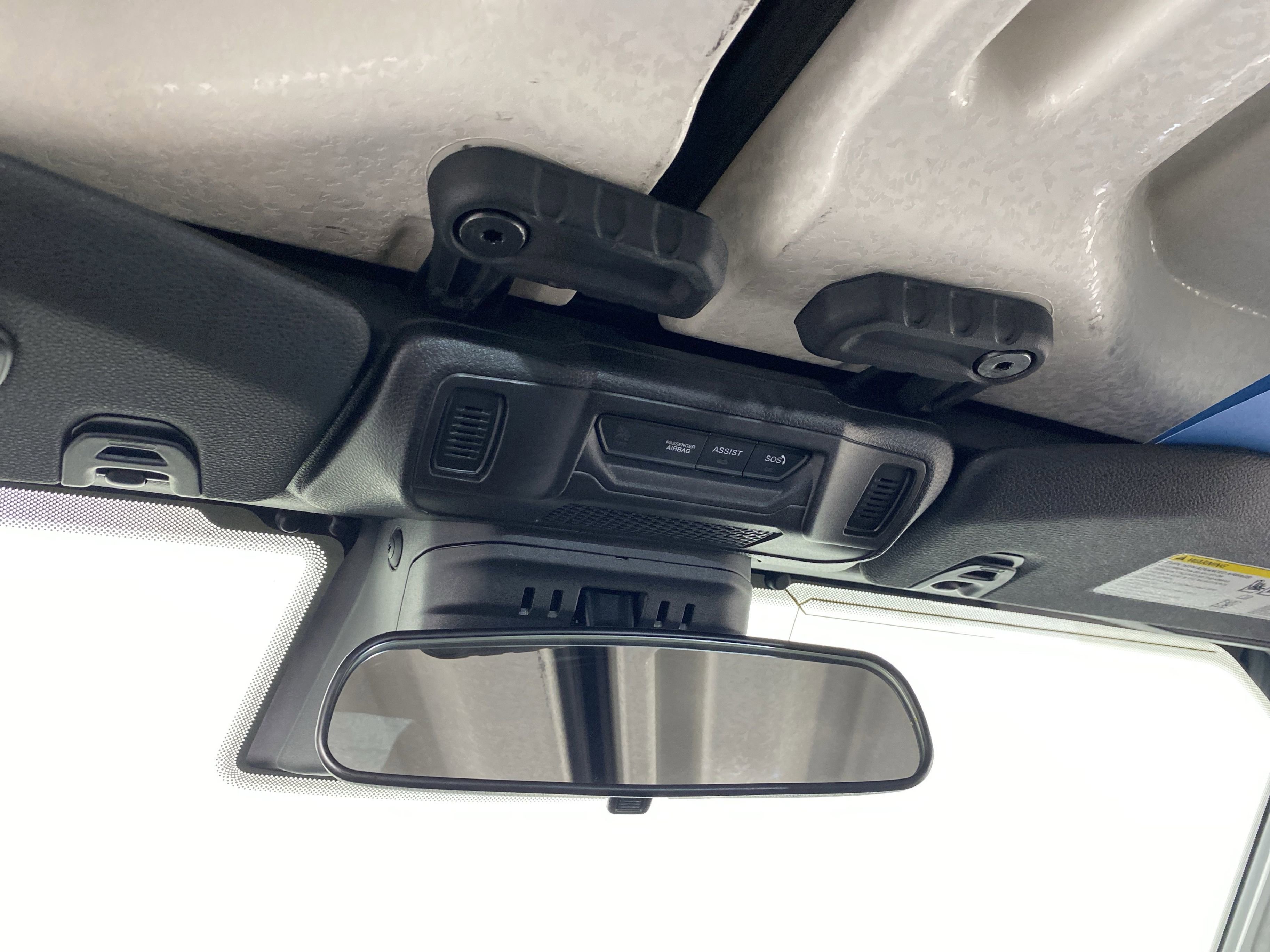 Used 2025 Jeep Wrangler Unlimited Rubicon 4xe w/ Convenience Group AWD/4WD image 27