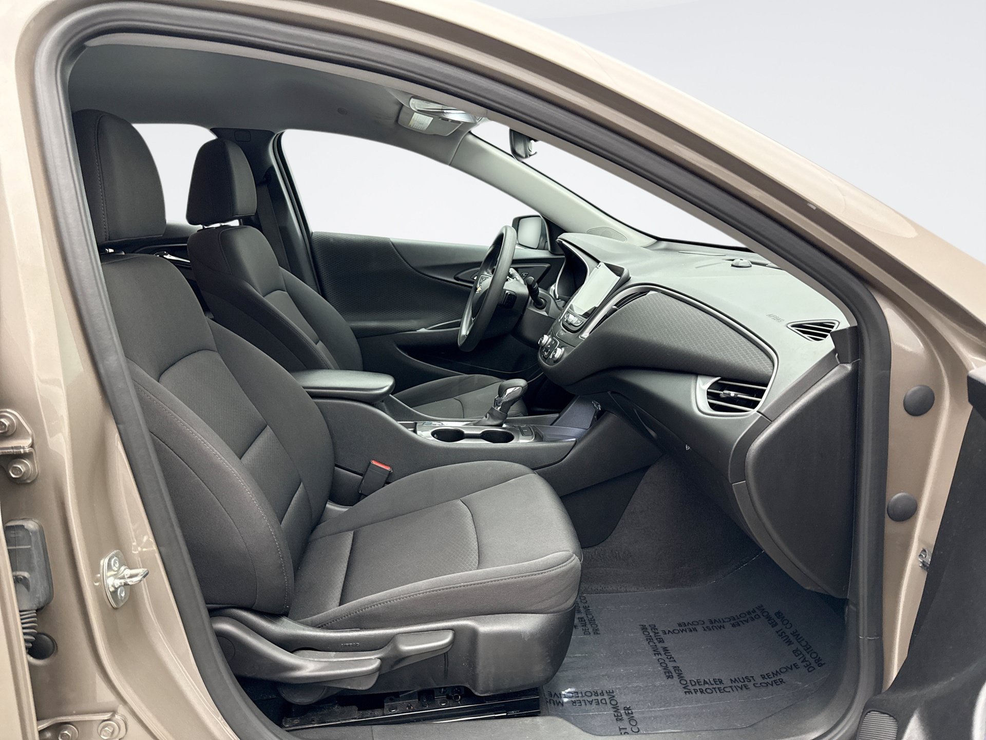 Used 2024 Chevrolet Malibu LS FWD image 9