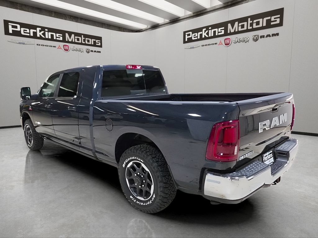 New 2026 RAM 2500 Laramie AWD/4WD image 3