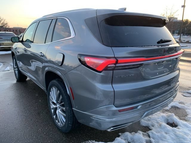New 2026 Buick Enclave Avenir w/ Super Cruise Package FWD image 7