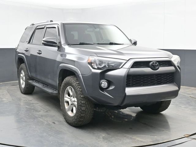 Used 2019 Toyota 4Runner SR5 Premium AWD/4WD image 2