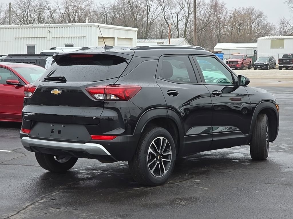 Used 2025 Chevrolet TrailBlazer LT w/ Convenience Package image 47