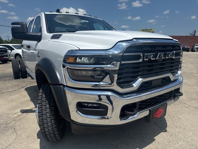 New 2025 RAM 5500 Tradesman image 9