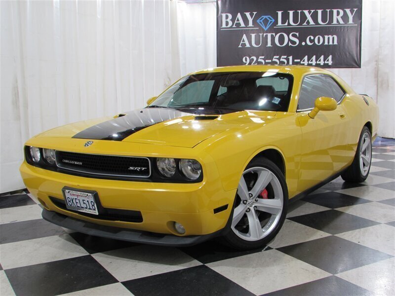 Used 2010 Dodge Challenger SRT8 w/ SRT Option Group II RWD image 4