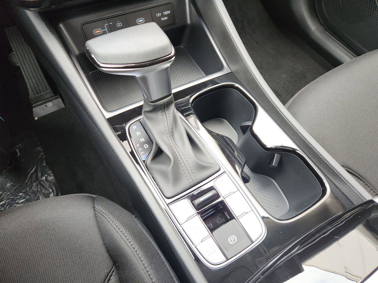 New 2026 Hyundai Tucson SEL image 18