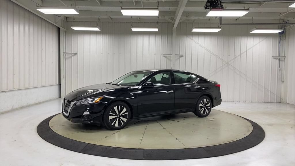 Used 2019 Nissan Altima 2.5 SL FWD image 4