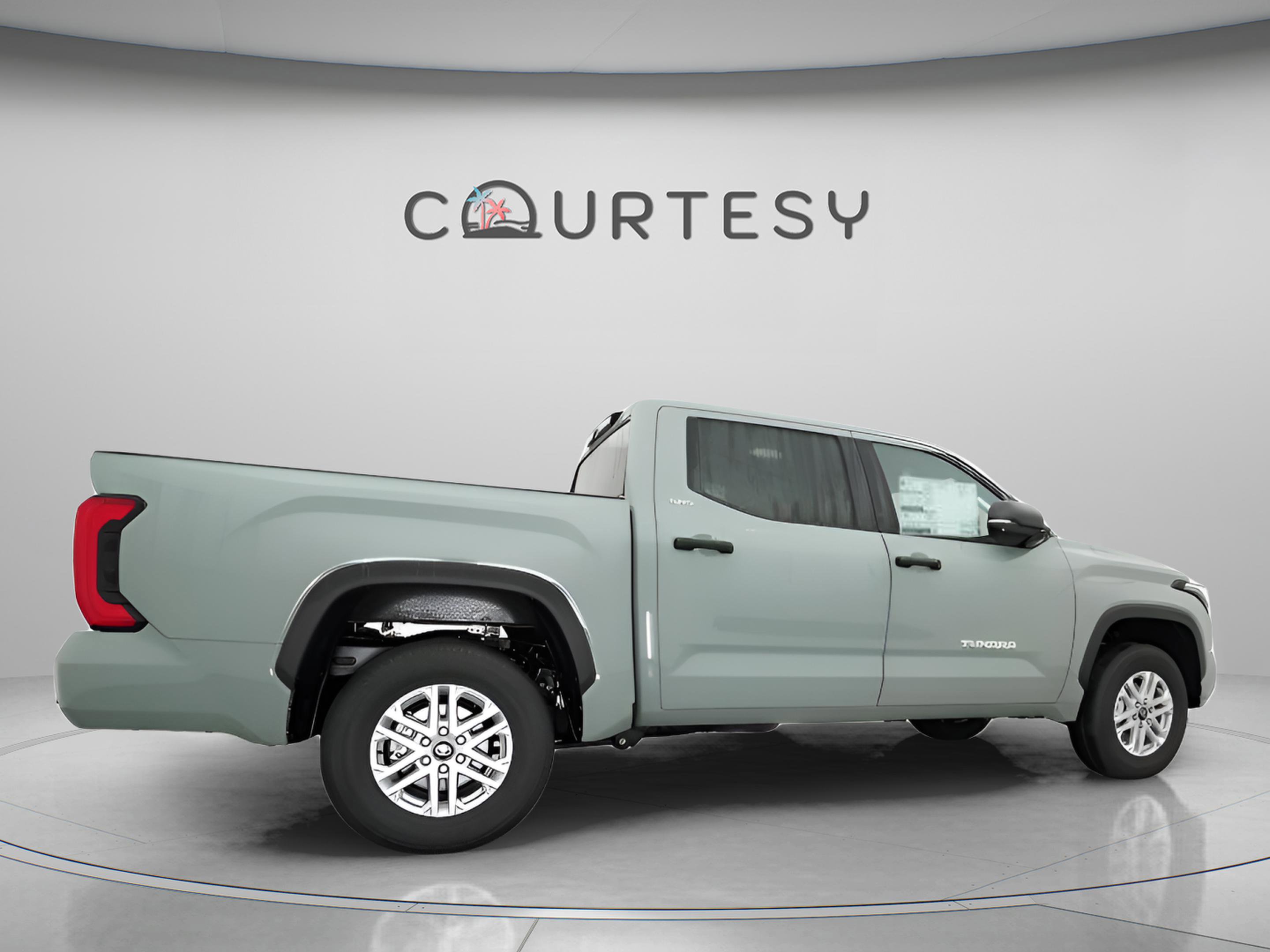 New 2025 Toyota Tundra SR5 w/ SR5 Convenience Package AWD/4WD image 13