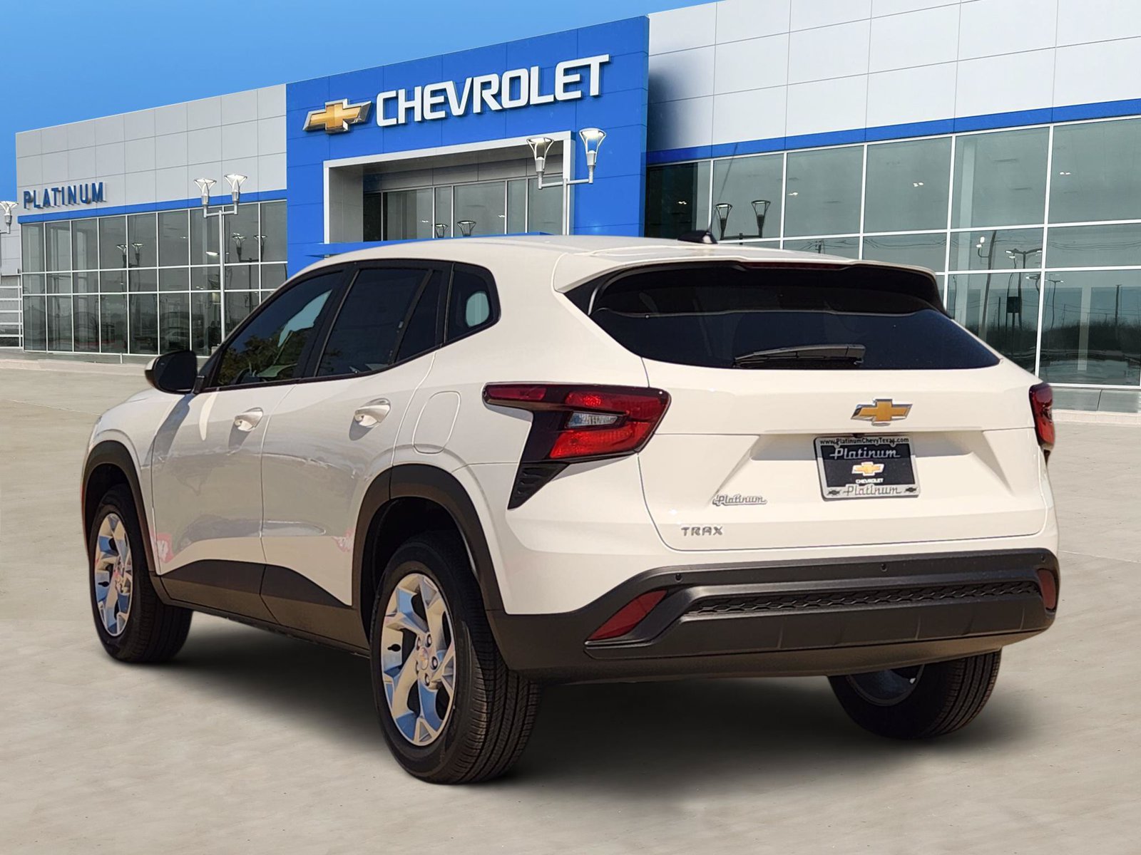 New 2026 Chevrolet Trax LS w/ LS Convenience Package FWD image 4
