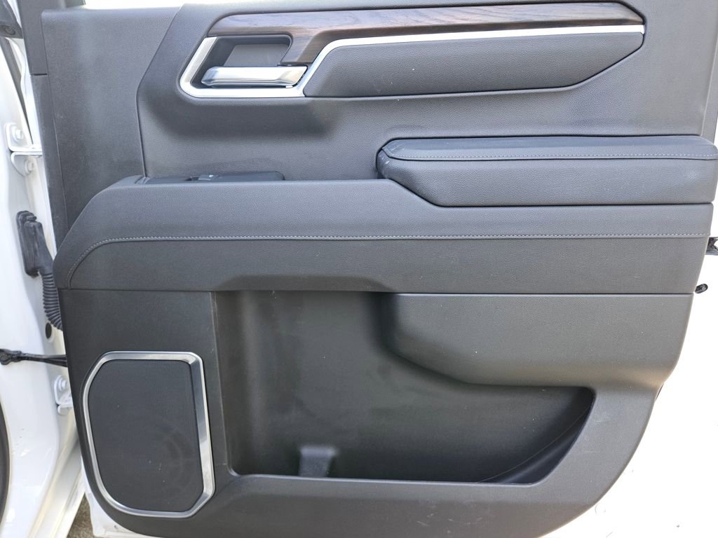 Used 2025 GMC Sierra 1500 SLT image 28