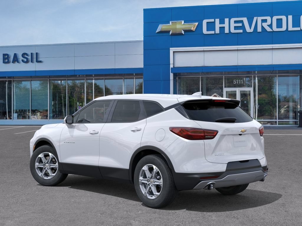 New 2026 Chevrolet Blazer LT FWD image 3