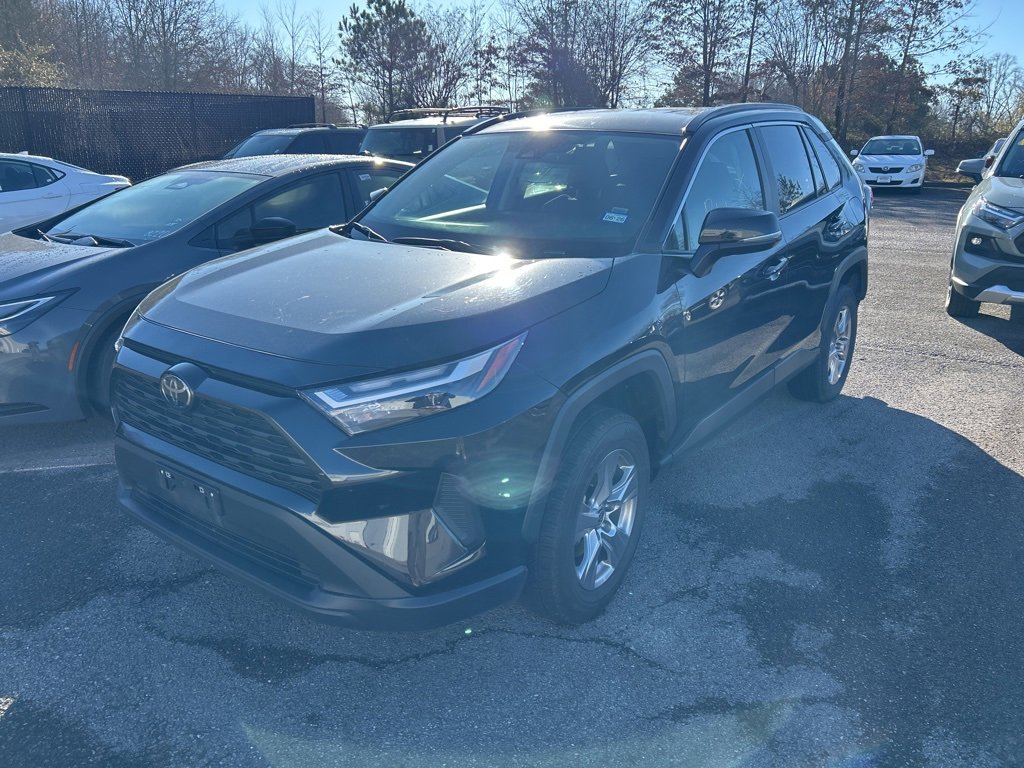 Used 2024 Toyota RAV4 XLE image 2