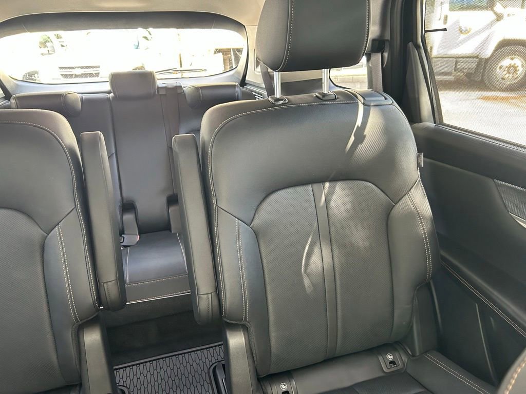 Used 2025 MAZDA CX-90 3.3 Turbo w/ Preferred Package image 14