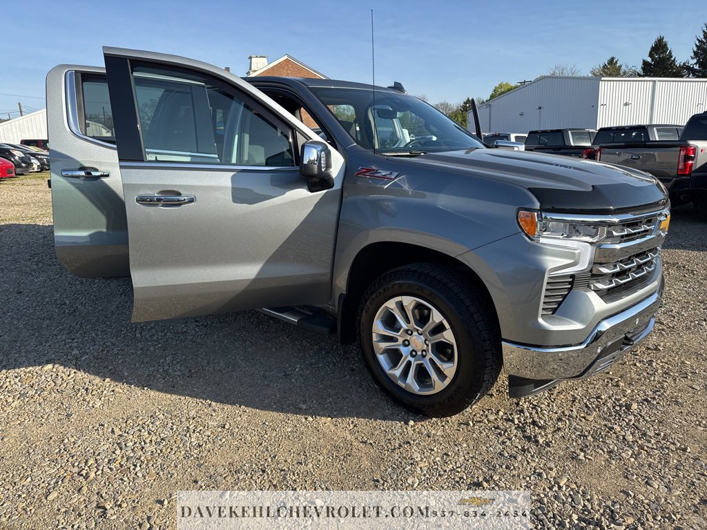 Certified 2025 Chevrolet Silverado 1500 LTZ AWD/4WD image 37