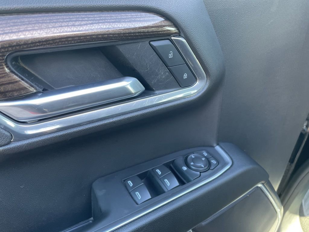 Used 2025 Chevrolet Silverado 1500 LT image 6
