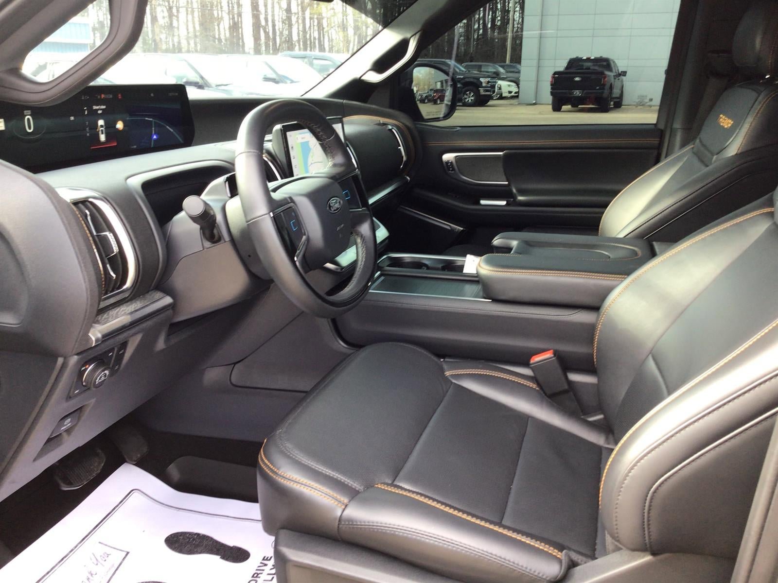 New 2025 Ford Expedition Tremor image 3