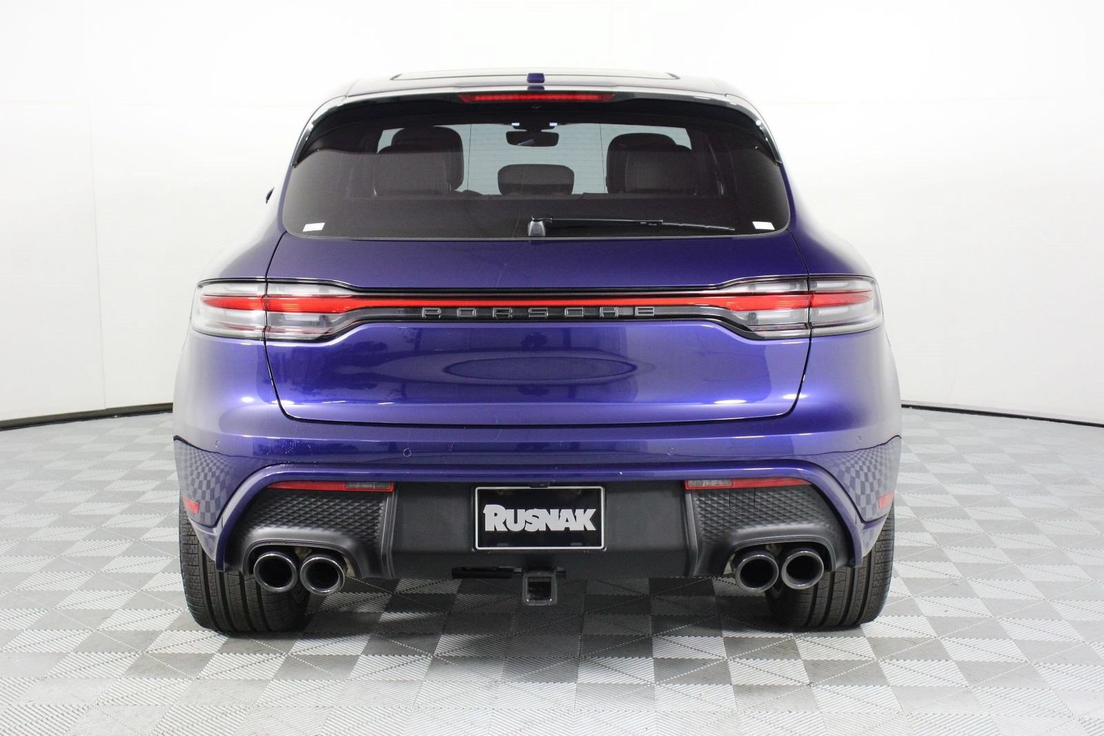 Certified 2026 Porsche Macan S AWD/4WD image 6