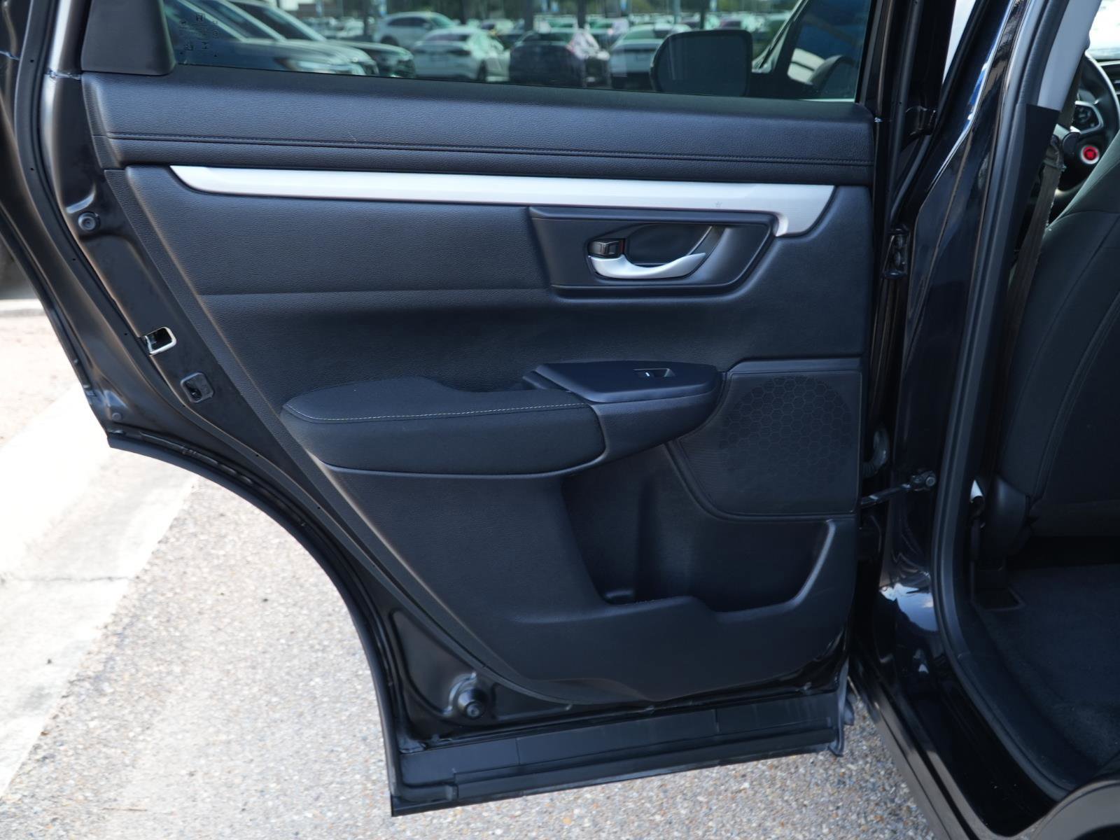 Used 2021 Honda CR-V Special Edition image 17