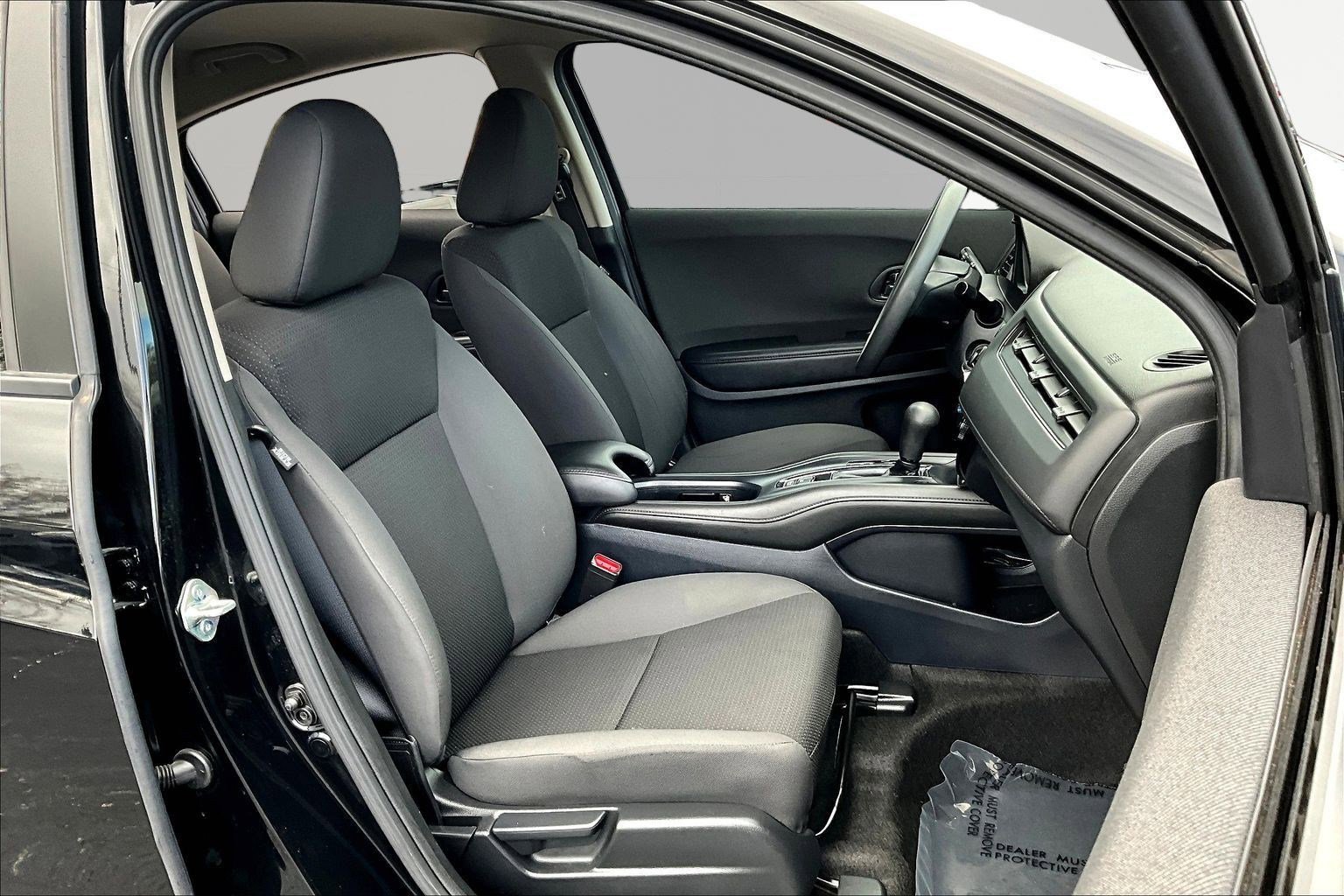 Used 2021 Honda HR-V LX image 27