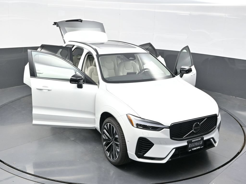 New 2026 Volvo XC60 T8 Ultra w/ Climate Package AWD/4WD image 38
