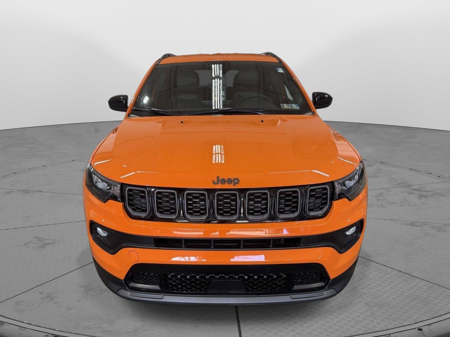 Used 2026 Jeep Compass Latitude AWD/4WD image 6