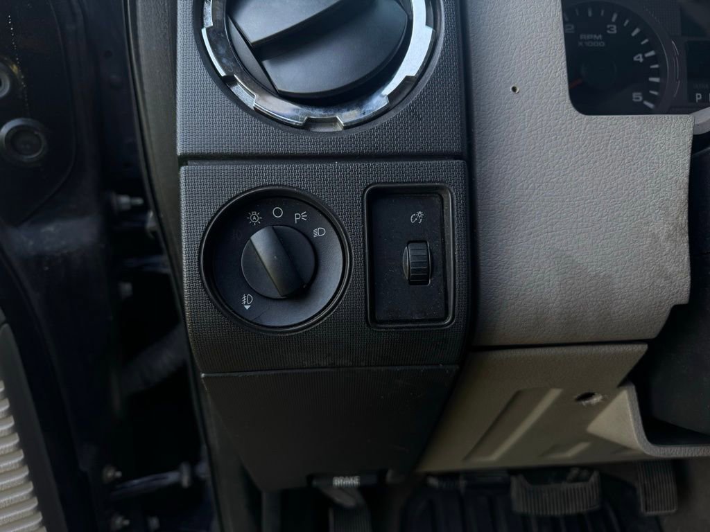 Used 2009 Ford F350 XLT image 20