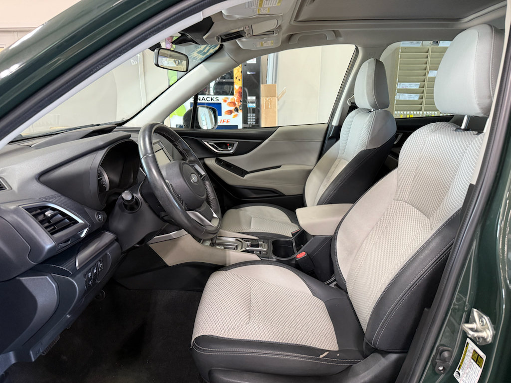 Used 2022 Subaru Forester Premium AWD/4WD image 8