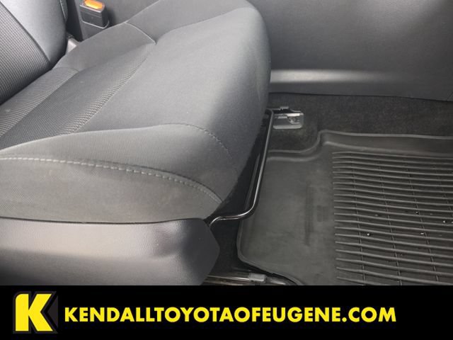 Used 2024 Toyota Venza LE AWD/4WD image 29