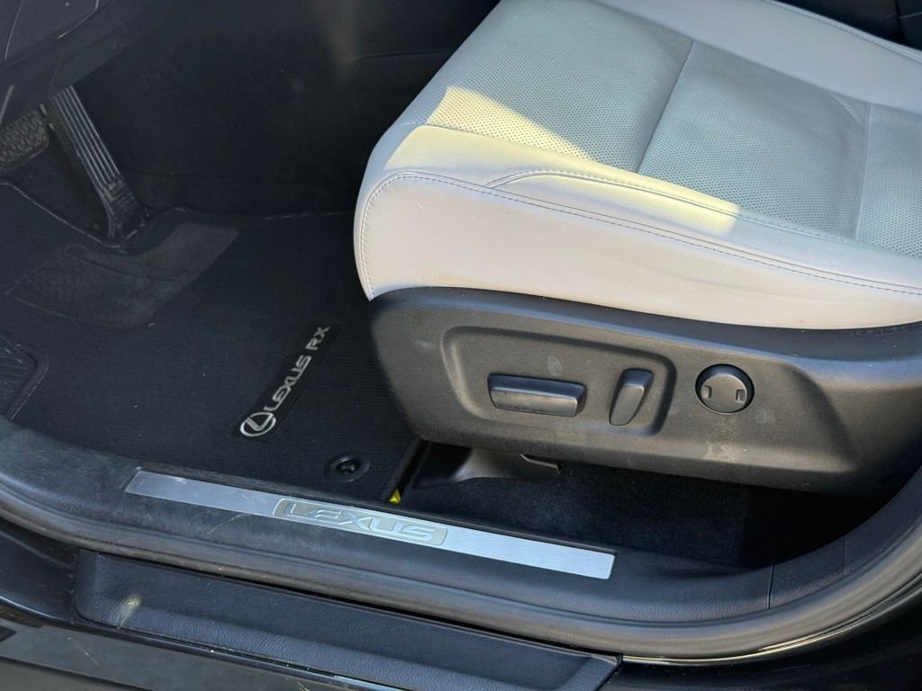 Certified 2022 Lexus RX 350 FWD w/ Premium Package image 25