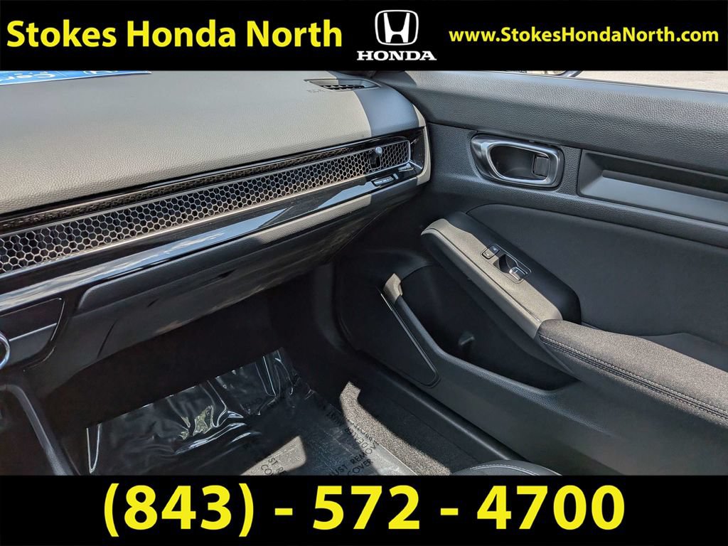 Used 2025 Honda Civic Sport image 18