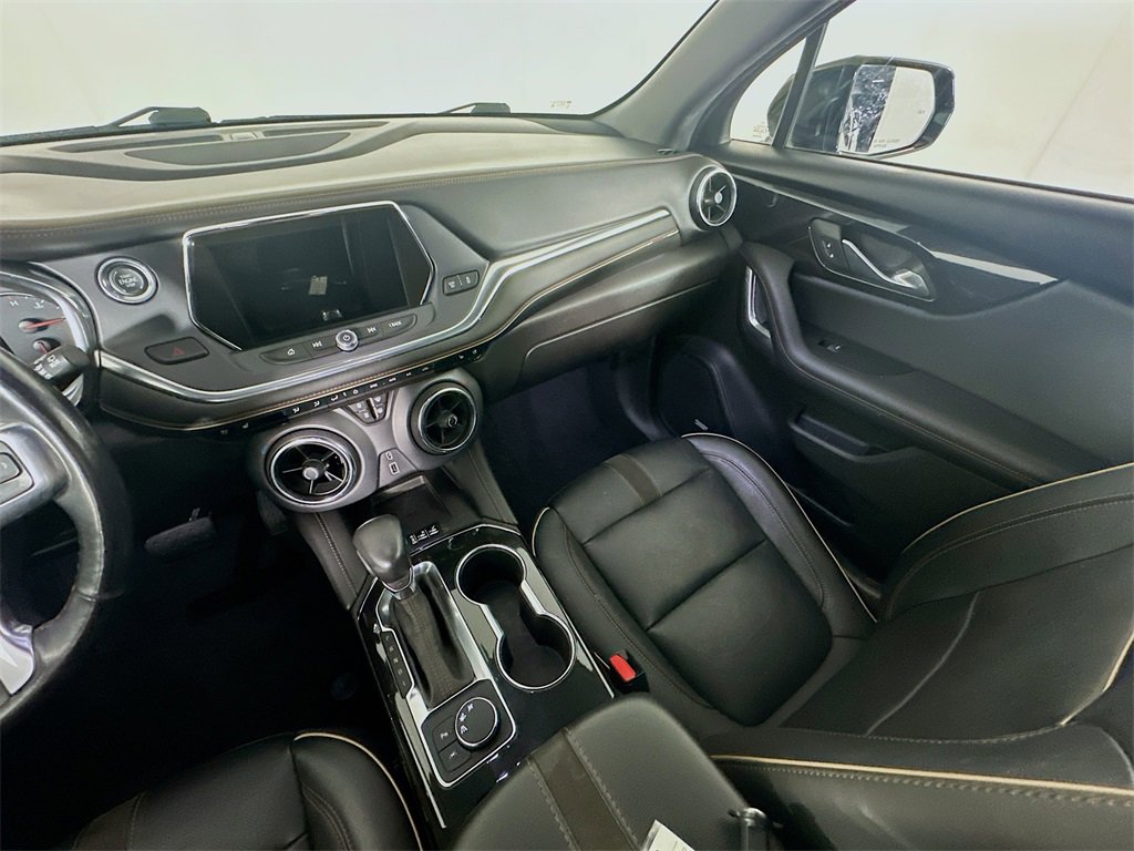 Used 2019 Chevrolet Blazer Premier w/ Driver Confidence II Package image 11