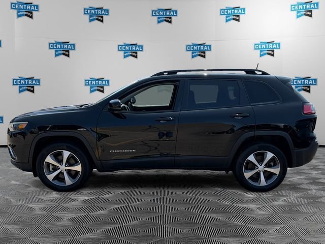 Certified 2022 Jeep Cherokee Limited AWD/4WD image 3