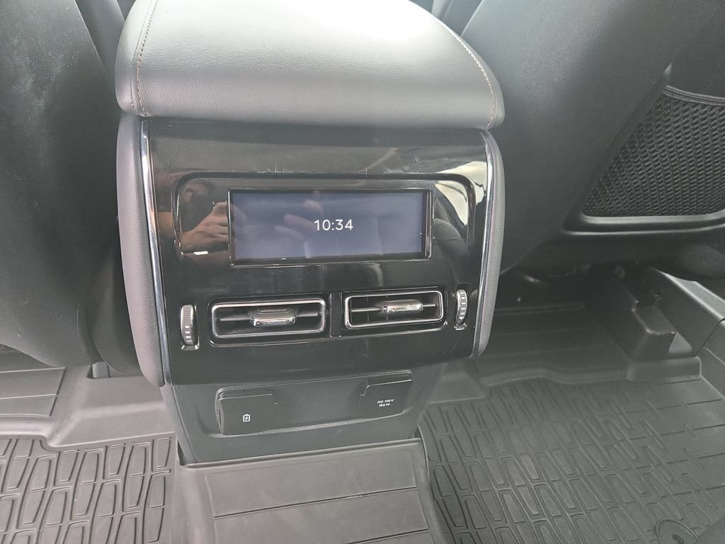 Used 2025 Lincoln Aviator AWD w/ Jet Appearance Package image 19