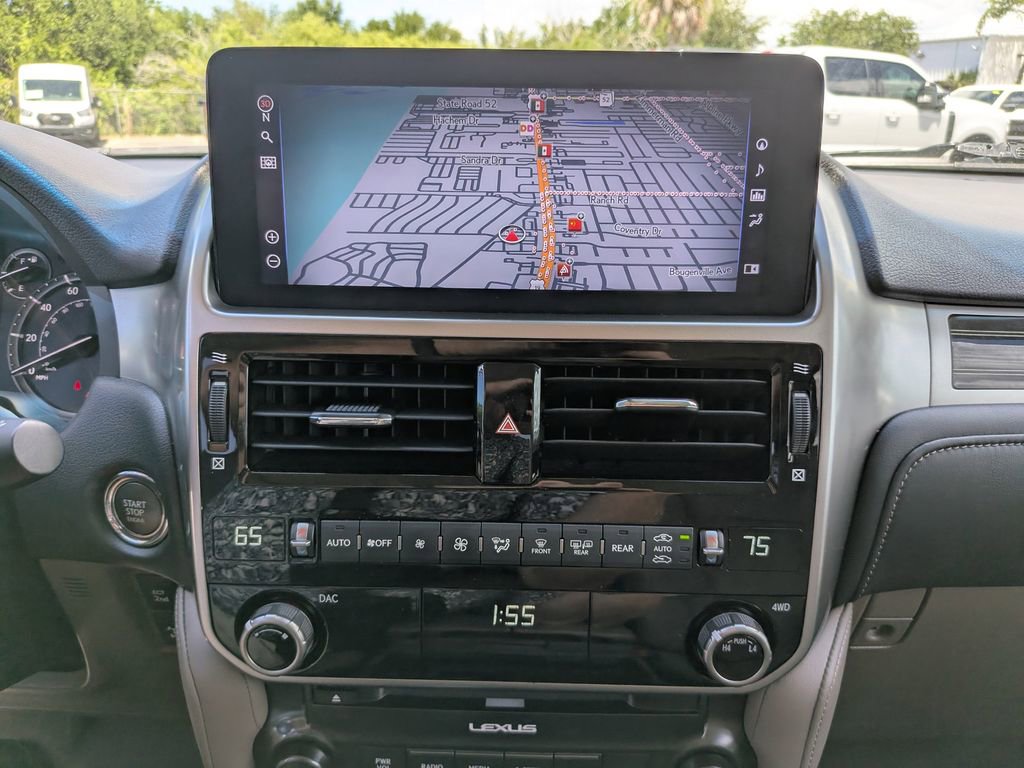 Used 2023 Lexus GX 460 Premium w/ Premium Package AWD/4WD image 21