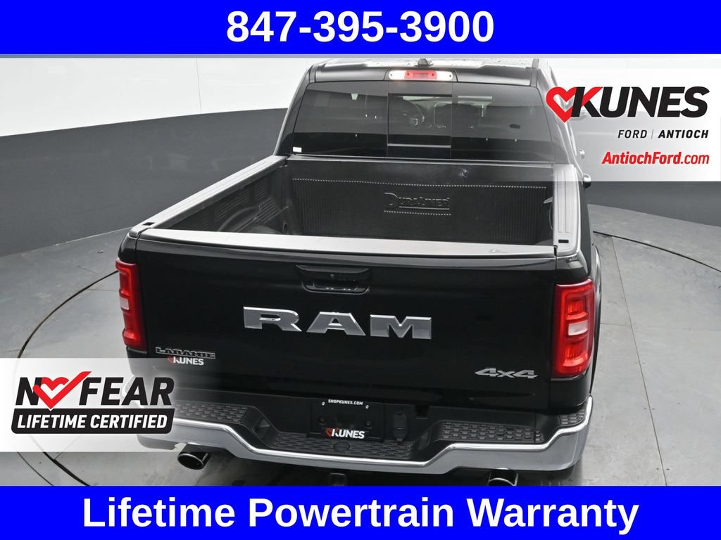 Used 2025 RAM 1500 Laramie AWD/4WD image 33