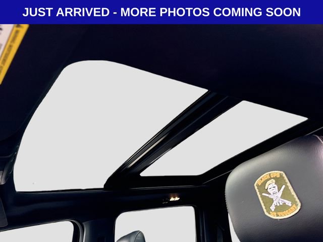 Used 2015 Ford F150 Lariat w/ Equipment Group 502A Luxury AWD/4WD image 12
