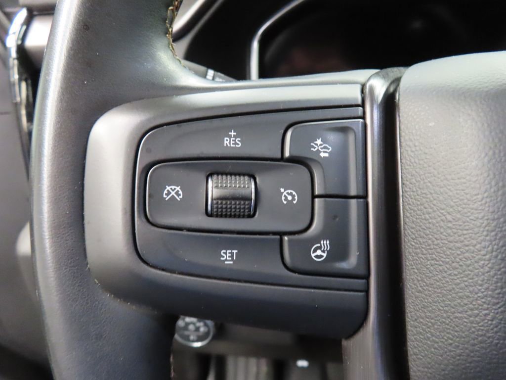 Used 2024 GMC Sierra 2500 AT4 w/ Technology Package AWD/4WD image 65