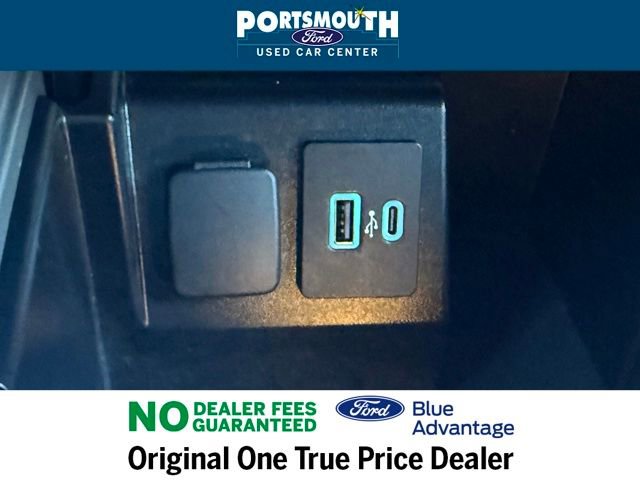 Used 2023 Ford Explorer XLT w/ Equipment Group 202A image 18