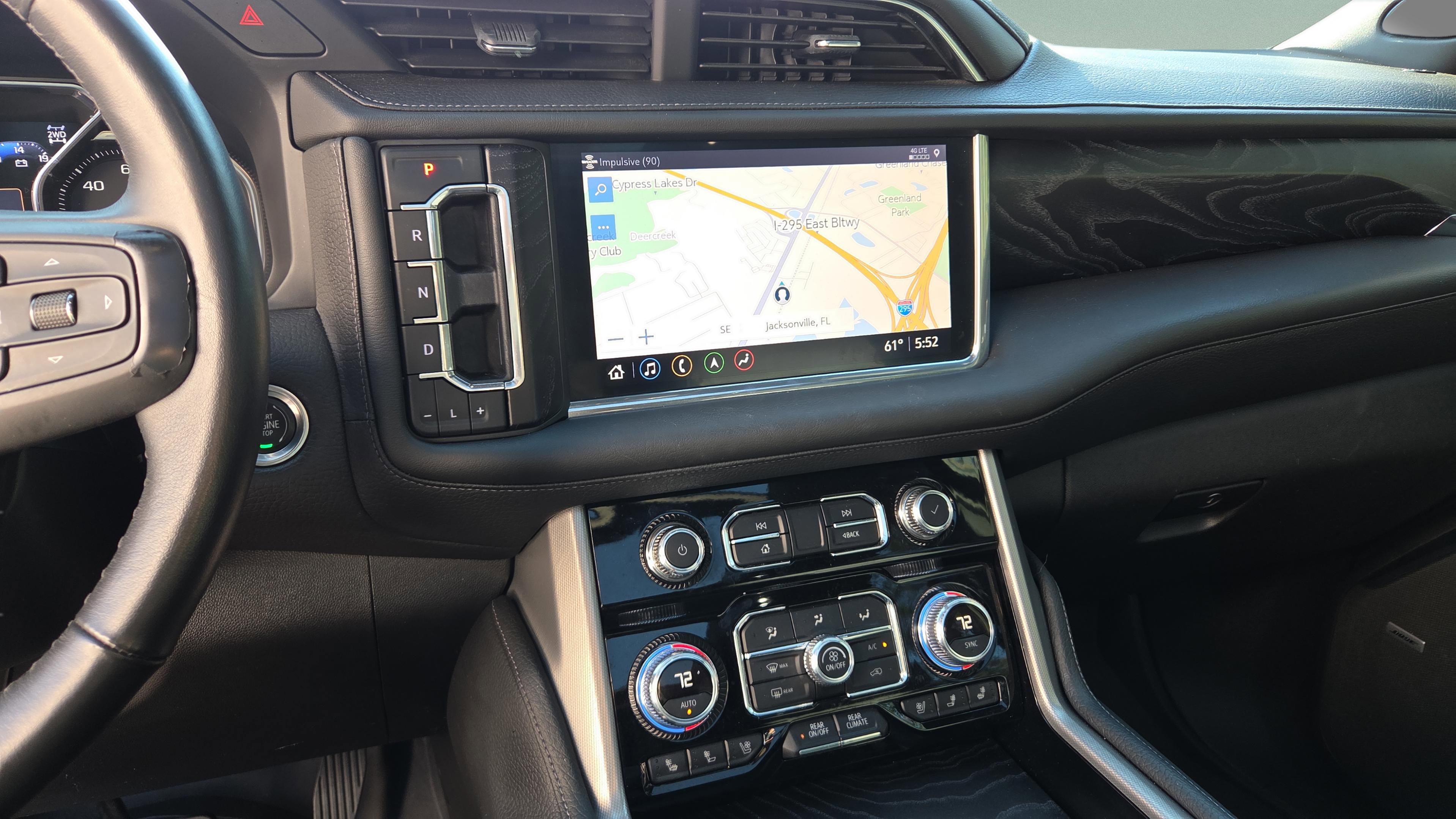 Used 2021 GMC Yukon Denali w/ Denali Premium Package image 22