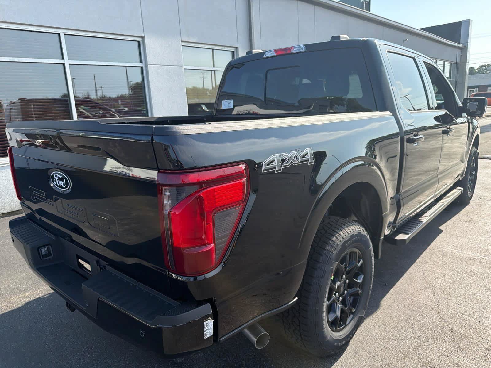 New 2026 Ford F150 XLT w/ Equipment Group 302A MID AWD/4WD image 12