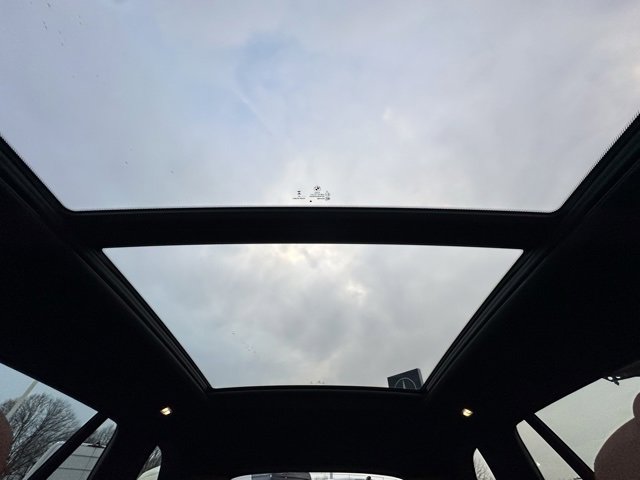 Used 2024 BMW X5 xDrive40i w/ M Sport Package image 18