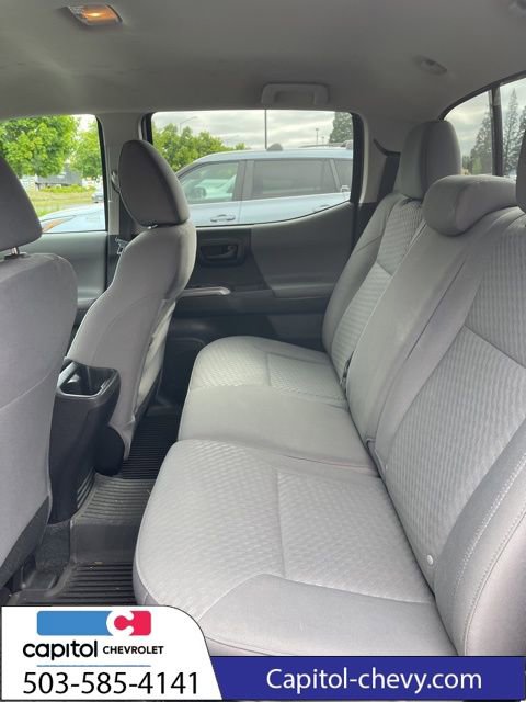 Used 2023 Toyota Tacoma SR5 RWD image 10